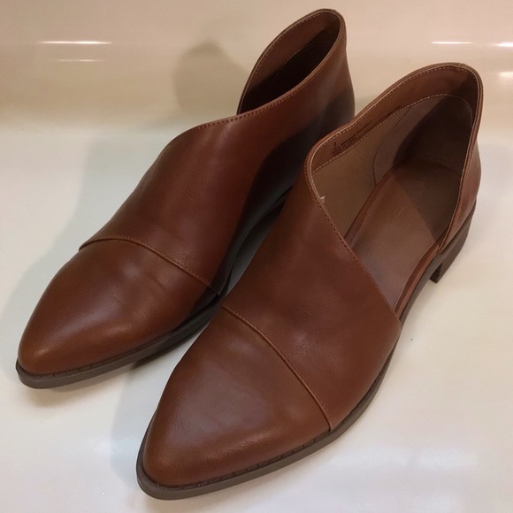 Universal Thread Shoes - Universal Thread Brown Cut Out Boot